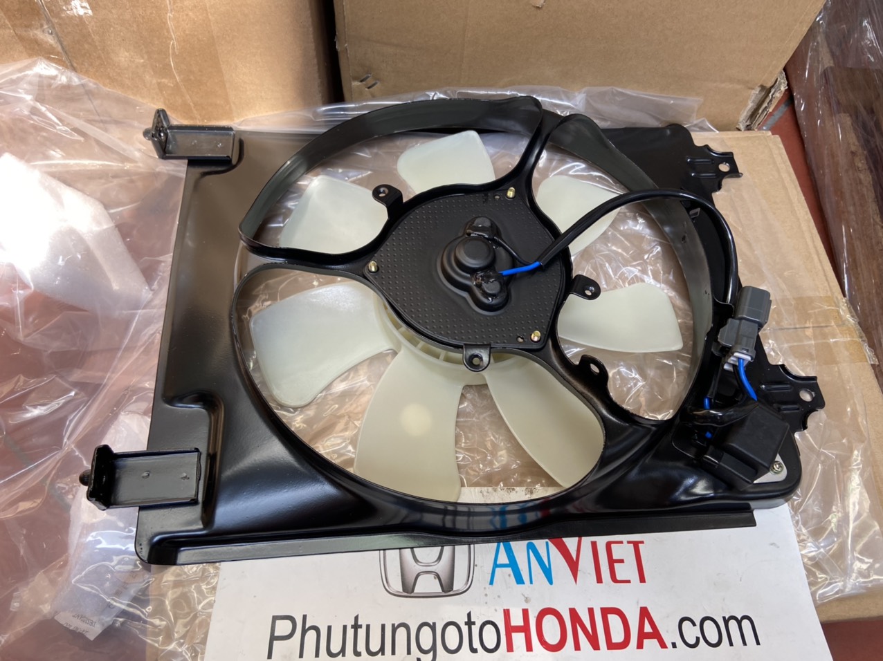 Cụm mô tơ quạt két nước bên phụ xe Honda CIVIC 2006-2011